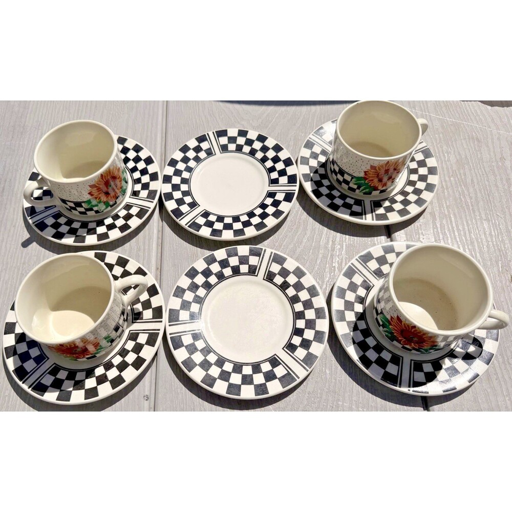 Tabletops Unlimited Sunny Pattern Checkered 4 Cups 6 Plates Set Dishes Dinner